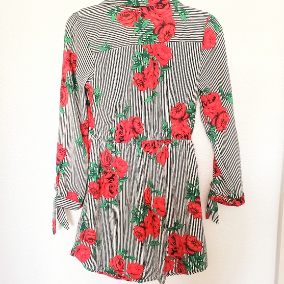 Dress - Picture 2 of 2